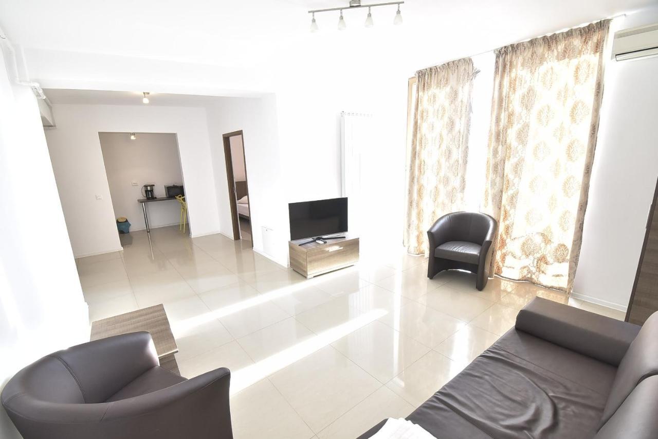 Vilagio Apartments Неводарі Екстер'єр фото
